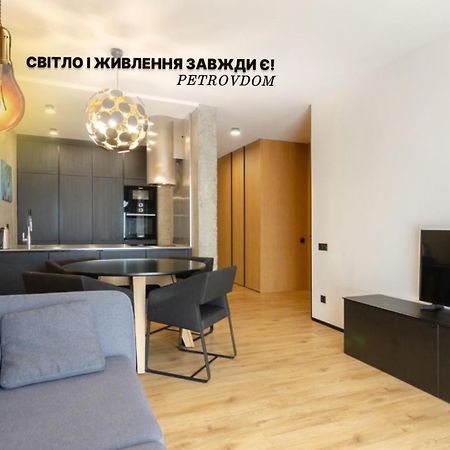 קייב Petrovdom 23-173 In Stylish Apartments At Rc מראה חיצוני תמונה